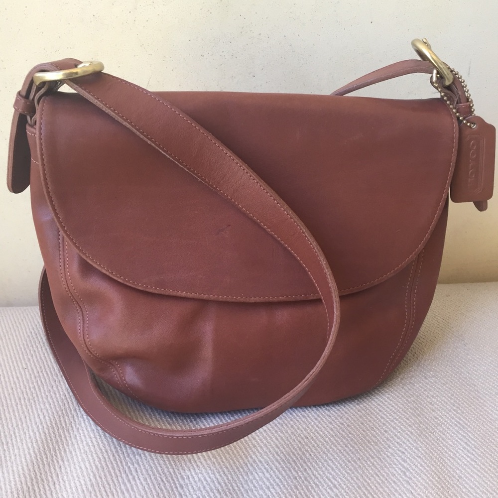 Vintage 1980’s Made in USA Coach Brown Leather Shoulder Bag